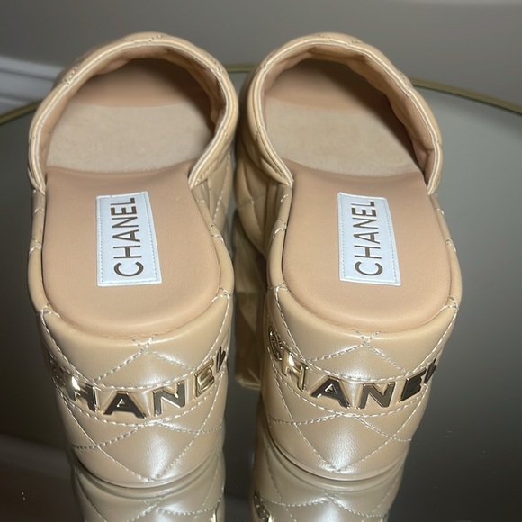 CHNEL Quilted Leather CC interlocking logo platform mules sz 36 - Picture 11 of 17